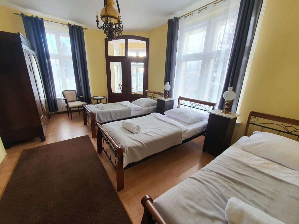 Palac Lawica- Splywy Przelomem Bardzkim Kłodzko Exterior foto